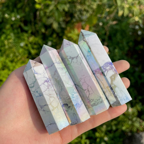 Aura Howlite