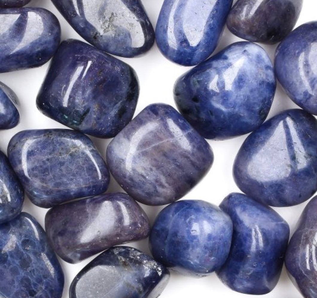 Iolite for Self-Expression and Finding Your Way