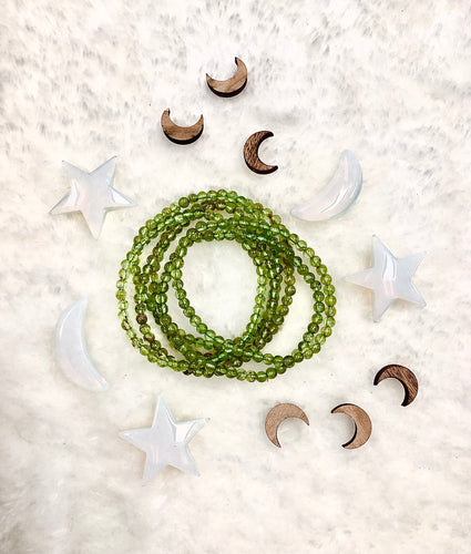 Peridot Mini Gemstone Power Bracelet